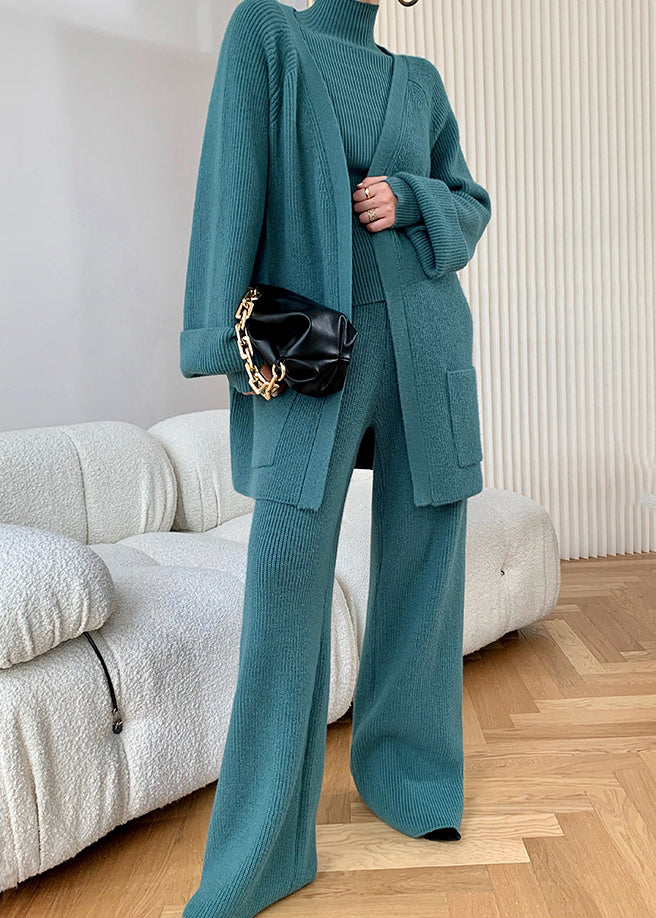 Elegantly Styled Cardigan for Everyday Wear