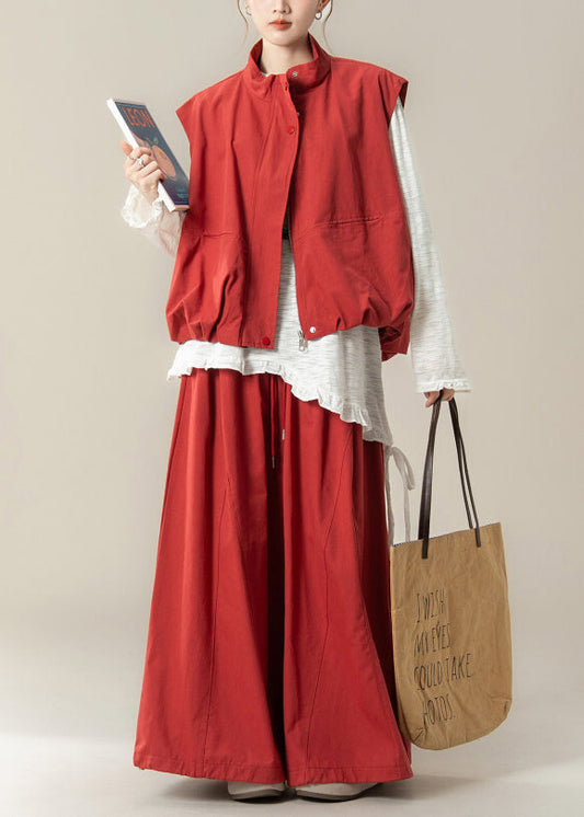 Effortlessly Elegant T-Shirt with a Timeless Design
