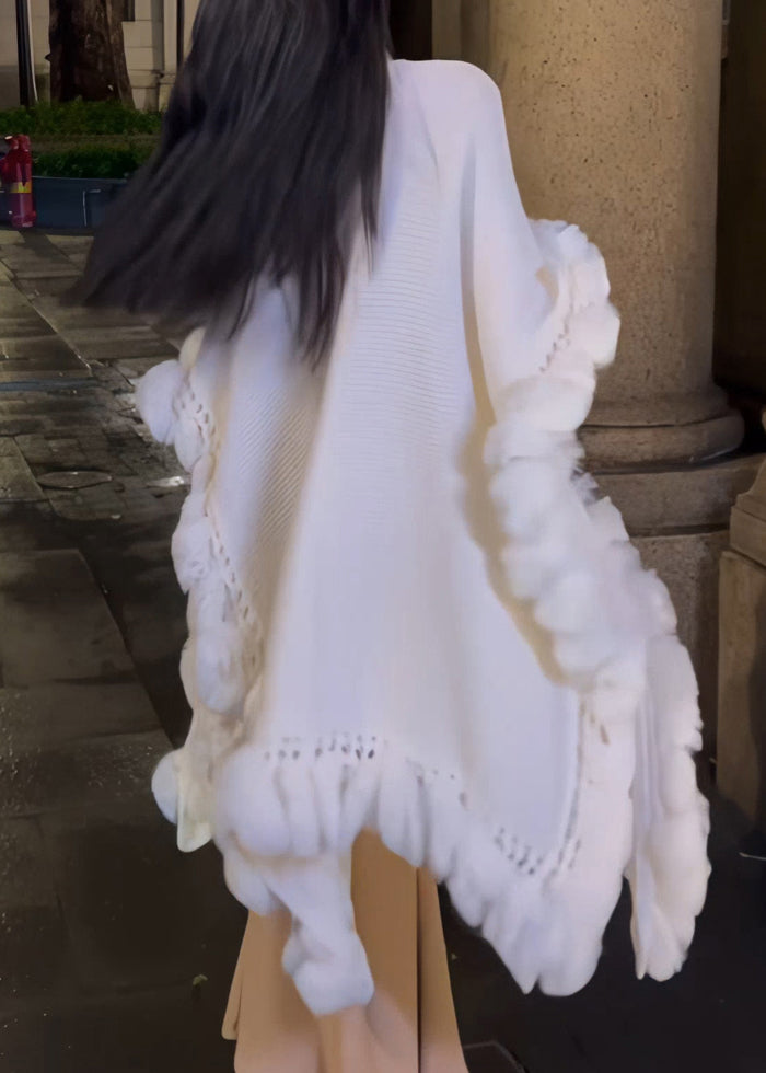 Effortlessly Elegant Coat with a Timeless Design