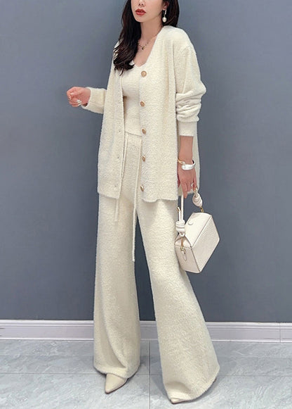 Beautifully Finished Garment in a Timeless Design