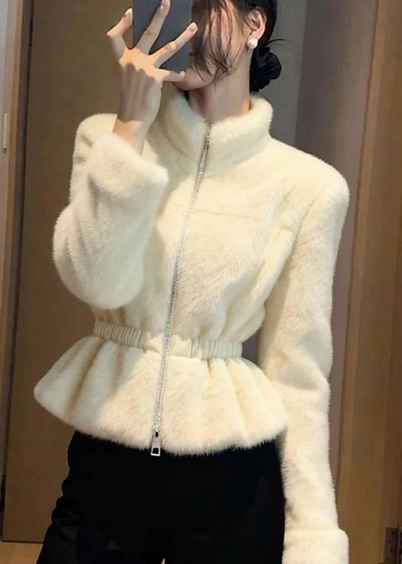 Classic Vintage & Enduringly Stylish Coat
