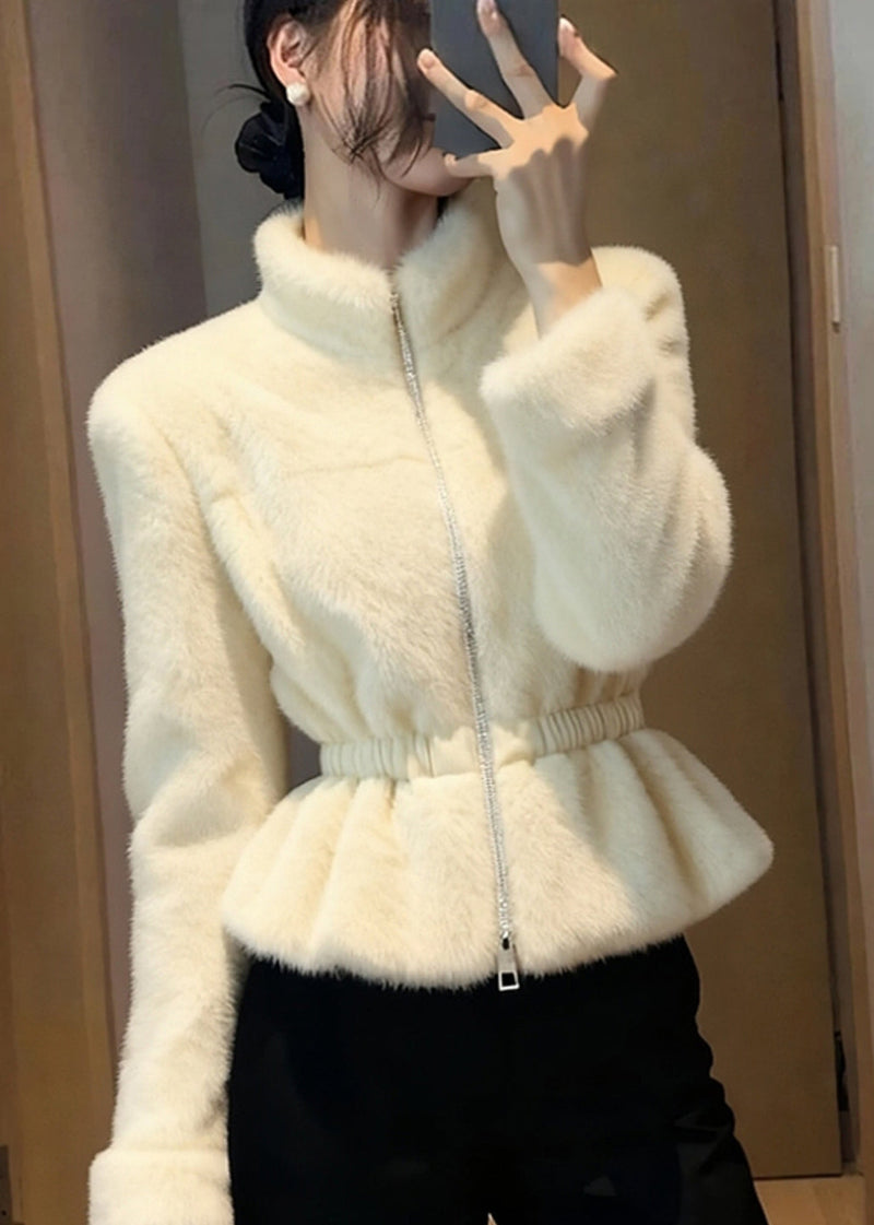 Classic Vintage & Enduringly Stylish Coat