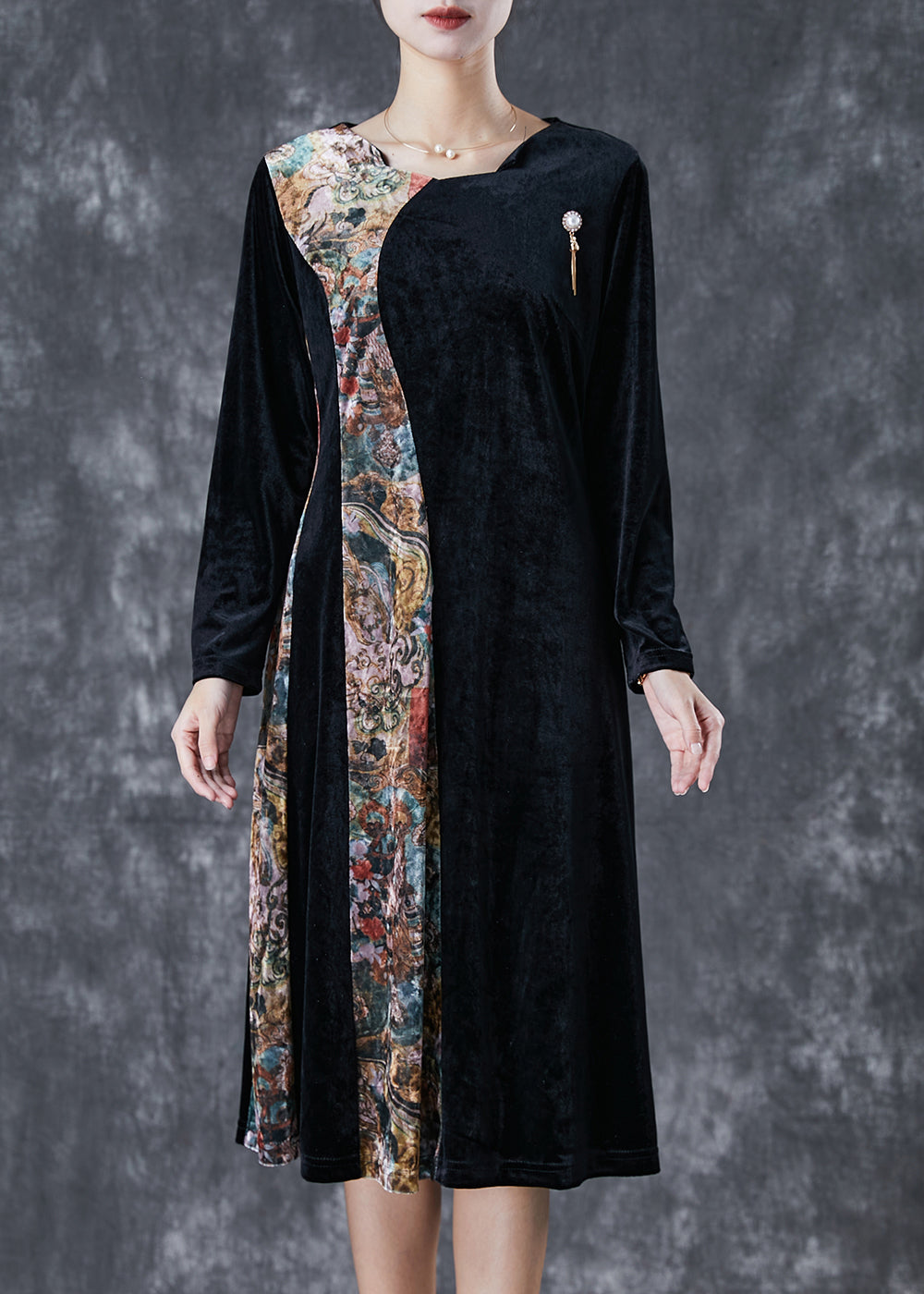 Classic Vintage & Enduringly Stylish Dress