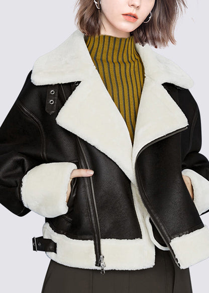 Elegantly Styled Coat for Everyday Wear
