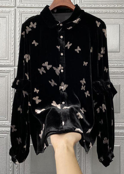 Effortlessly Elegant Top with a Timeless Design