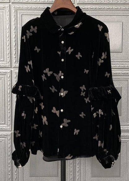 Effortlessly Elegant Top with a Timeless Design