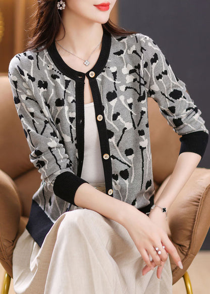 Classic Vintage & Enduringly Stylish Cardigan