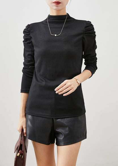 Effortlessly Elegant Top with a Timeless Design