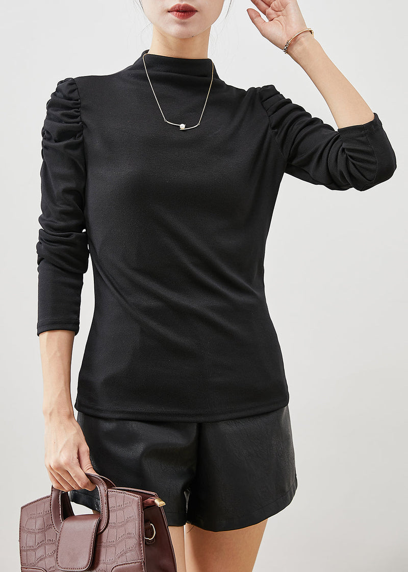 Effortlessly Elegant Top with a Timeless Design