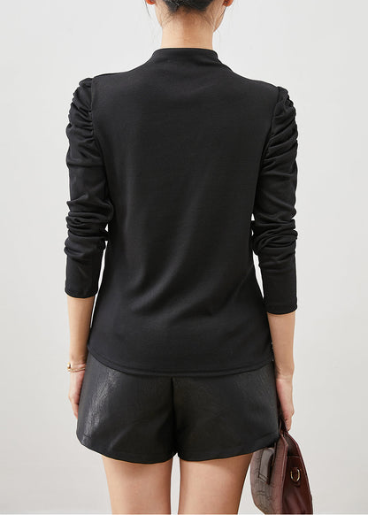 Effortlessly Elegant Top with a Timeless Design