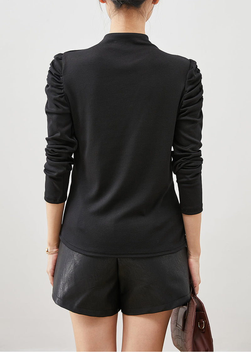 Effortlessly Elegant Top with a Timeless Design