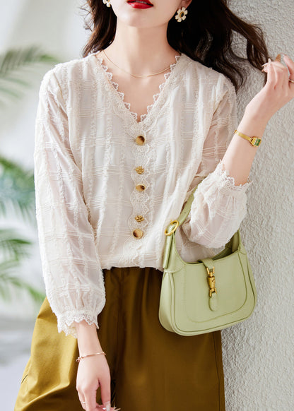 Sophisticated Shirt with a Clean Classic Look