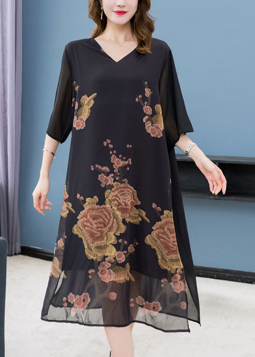 Well Tailored Dress with a Graceful Silhouette