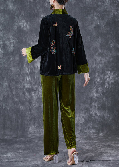 Effortlessly Elegant Garment with a Timeless Design