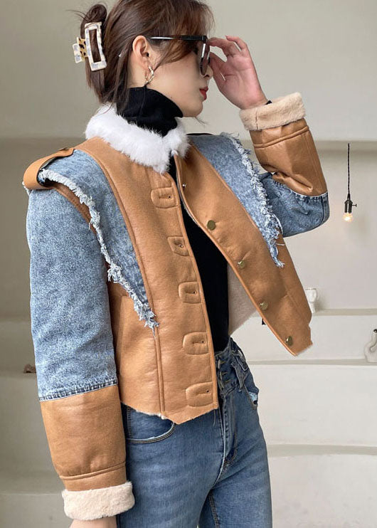 Gracefully Styled Jacket for Any Occasion