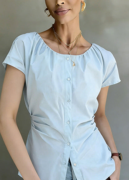 Effortlessly Elegant Shirt with a Timeless Design