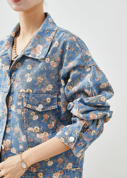 Effortlessly Elegant Coat with a Timeless Design