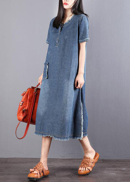 Beautifully Finished Dress in a Timeless Design