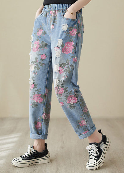 Effortlessly Elegant Pants with a Timeless Design