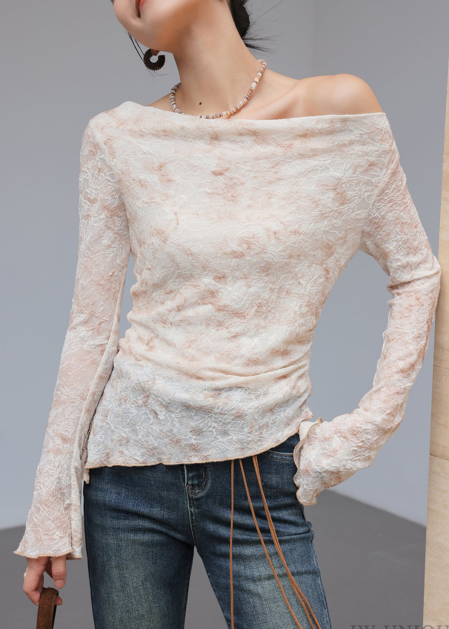 Beautifully Crafted Top in a Classic Style
