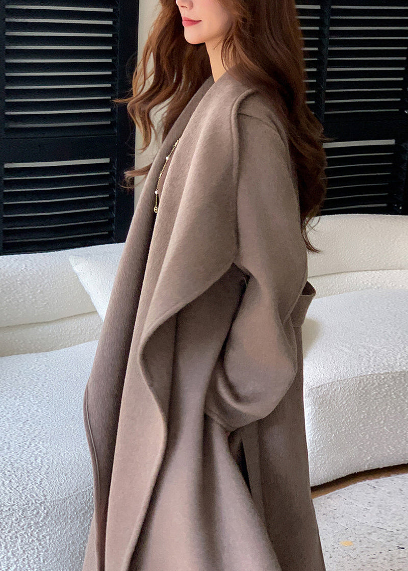 Classic Vintage Coat with a Flattering Fit