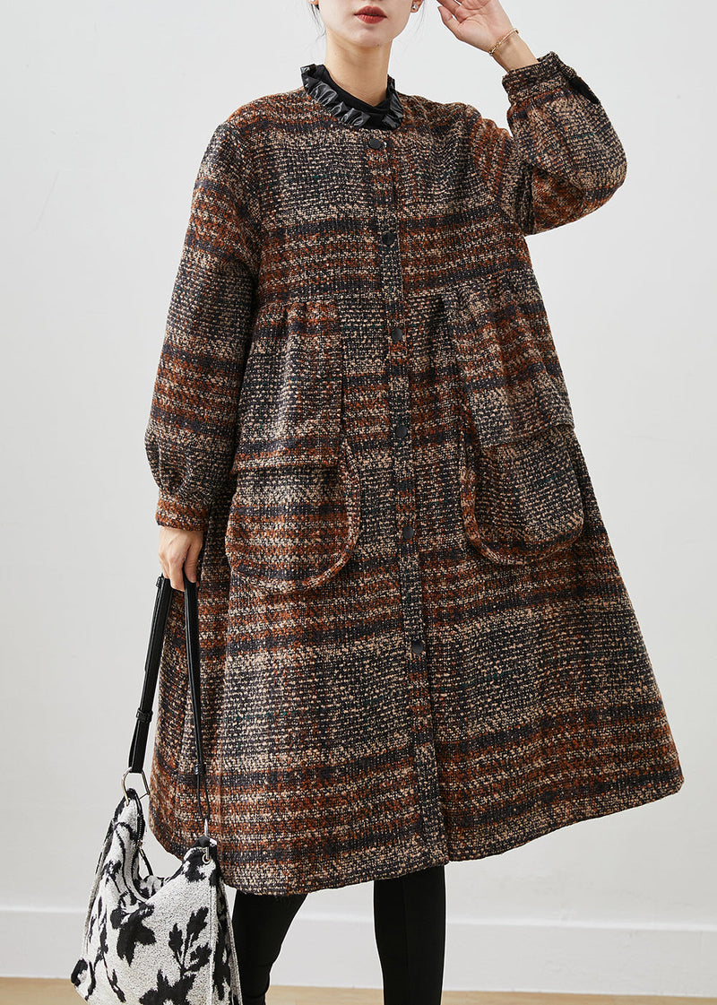 Gracefully Styled Coat for Any Occasion