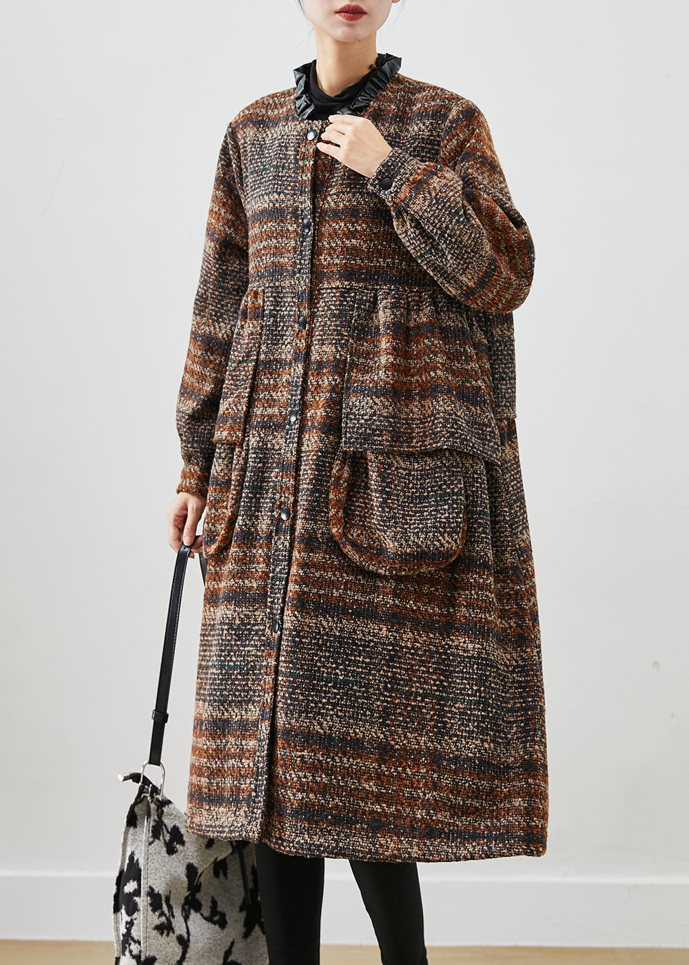Gracefully Styled Coat for Any Occasion