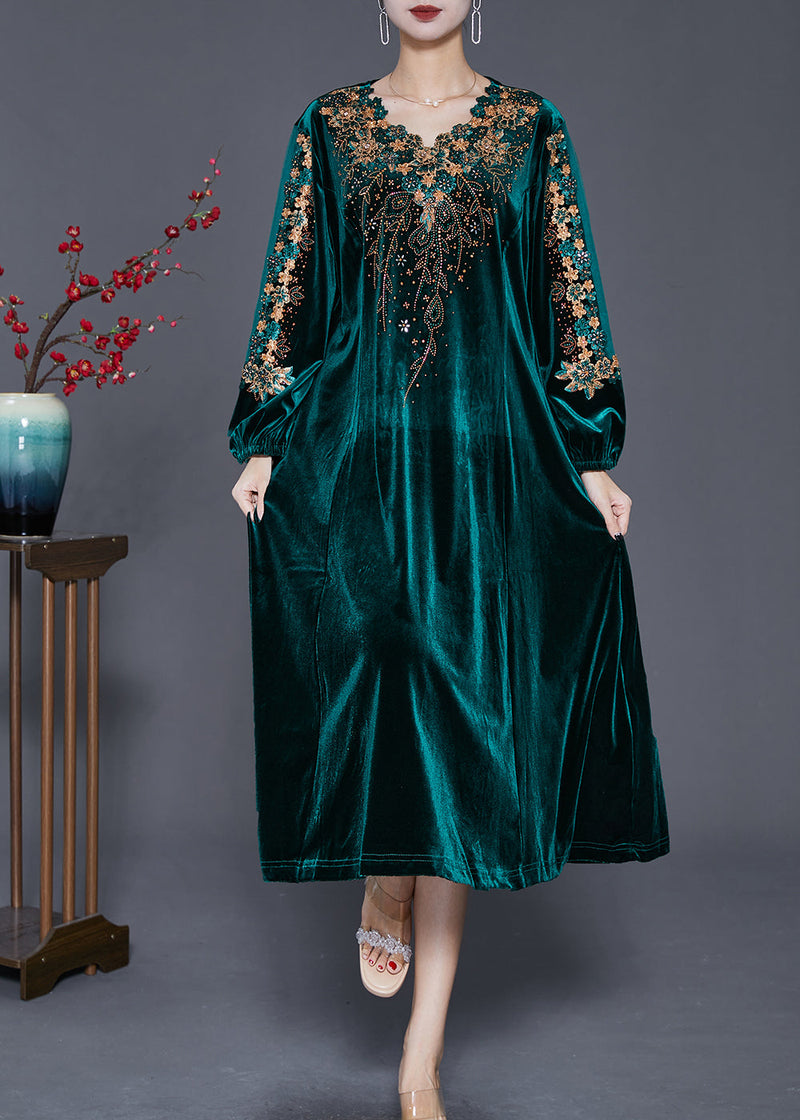 A Vintage Style Dress with Delicate Timeless Details