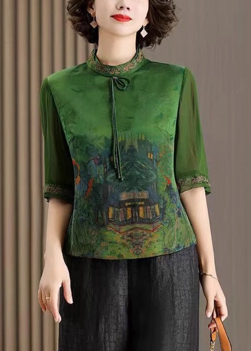 Sophisticated Top with a Clean Classic Look