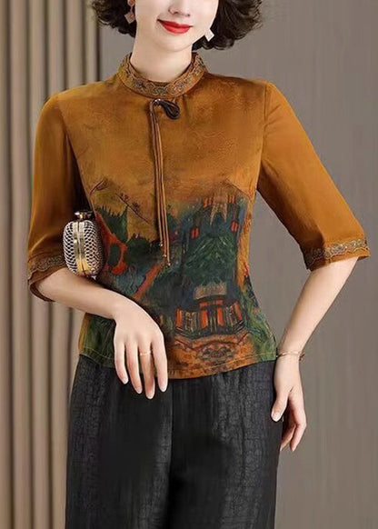 Sophisticated Top with a Clean Classic Look