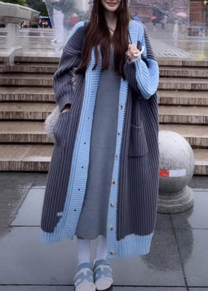 Classic Vintage Cardigan with a Flattering Fit