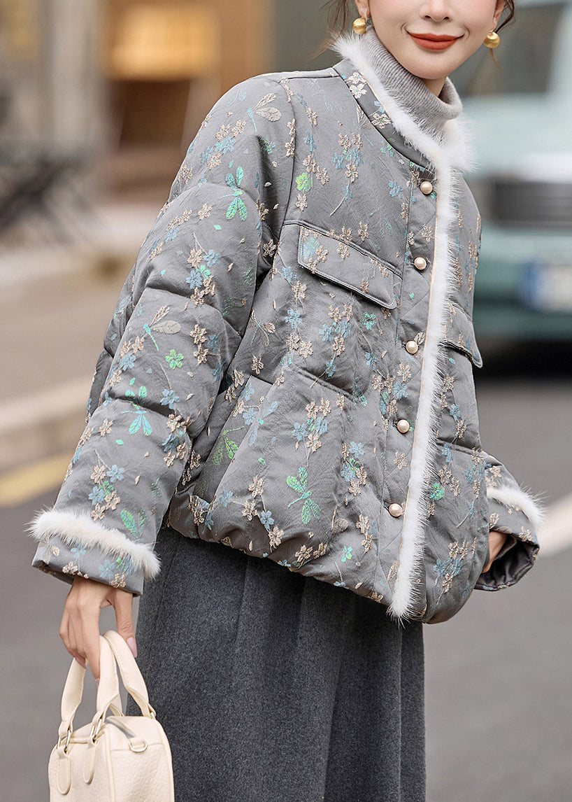 Gracefully Styled Coat for Any Occasion