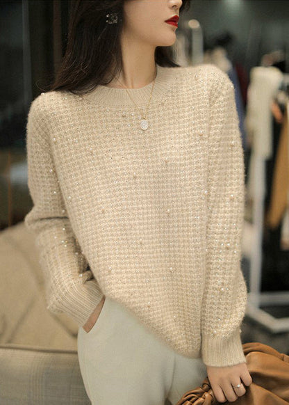 Classic Vintage Sweater with a Flattering Fit