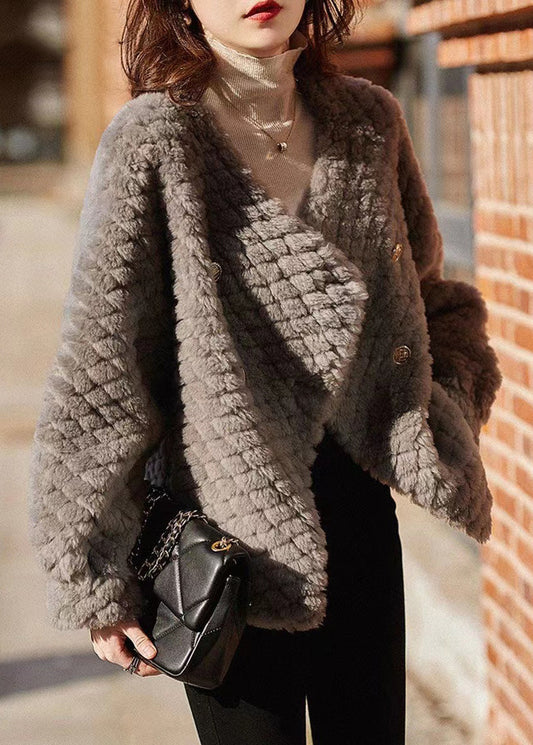 Classic Vintage Jacket with a Flattering Fit
