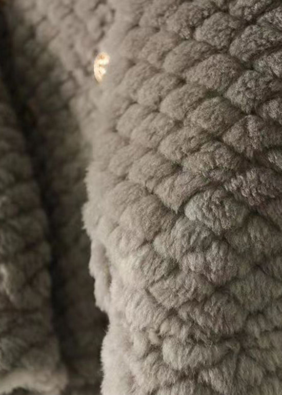Classic Vintage Jacket with a Flattering Fit