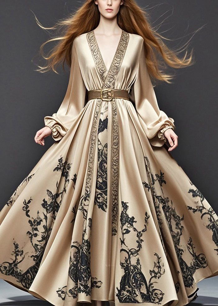 Well Tailored Dress with a Graceful Silhouette