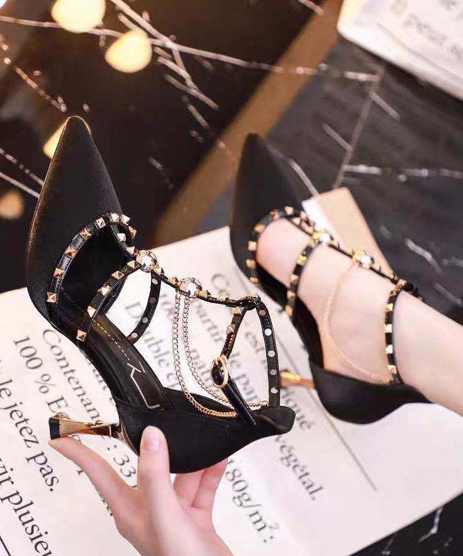 Chic Orthopedic Sandals with Unique Design