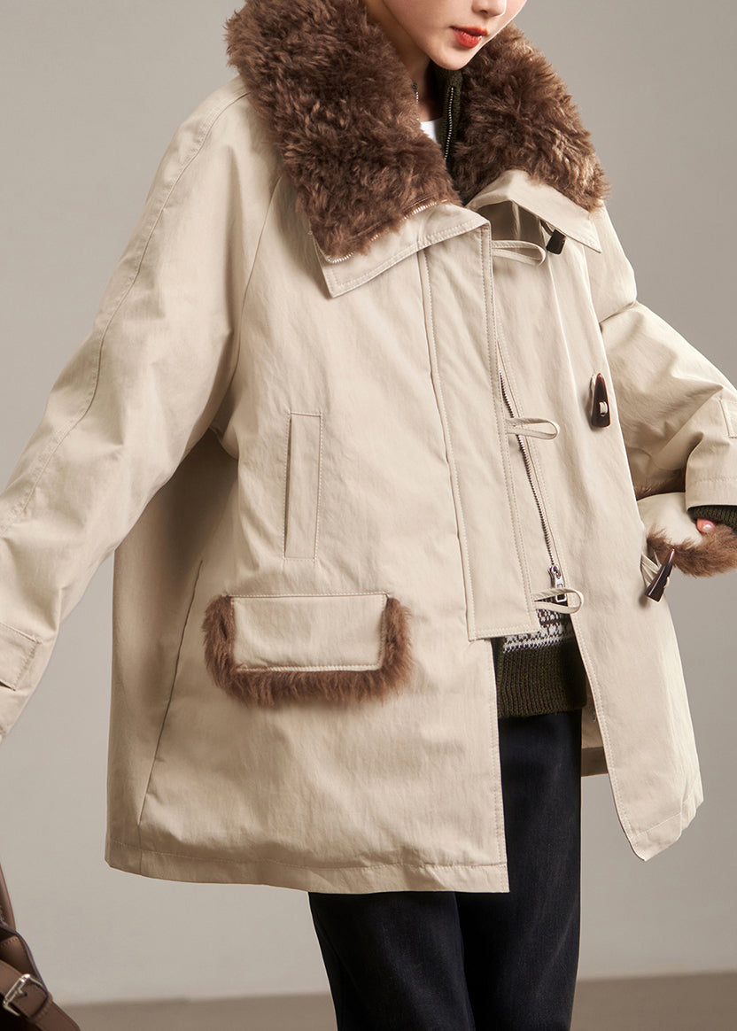 Classic Vintage & Enduringly Stylish Coat