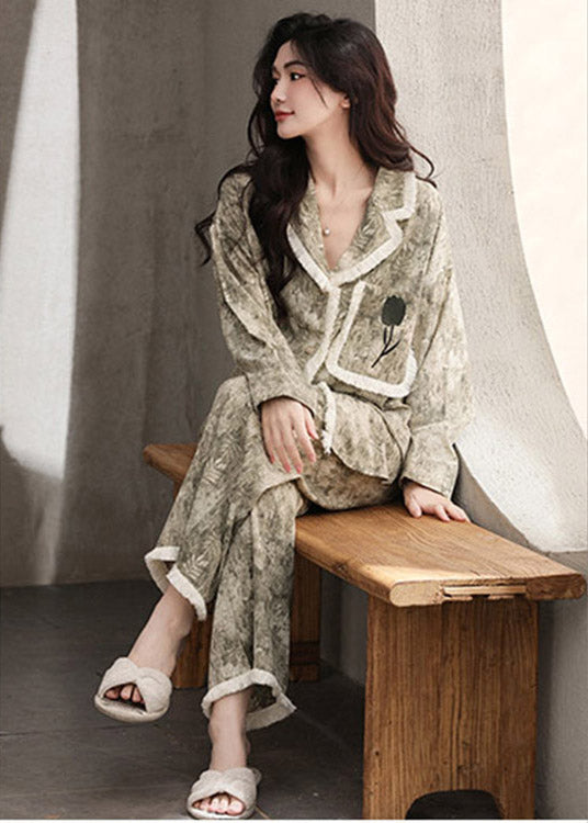 Classic Vintage & Enduringly Stylish Garment