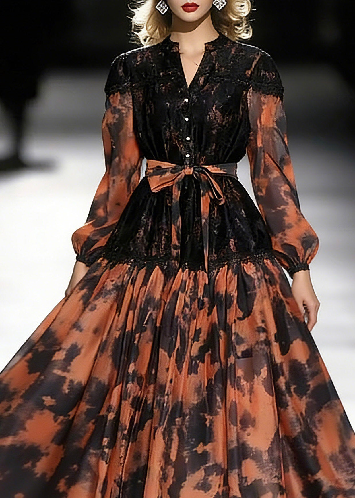 Well Tailored Dress with a Graceful Silhouette