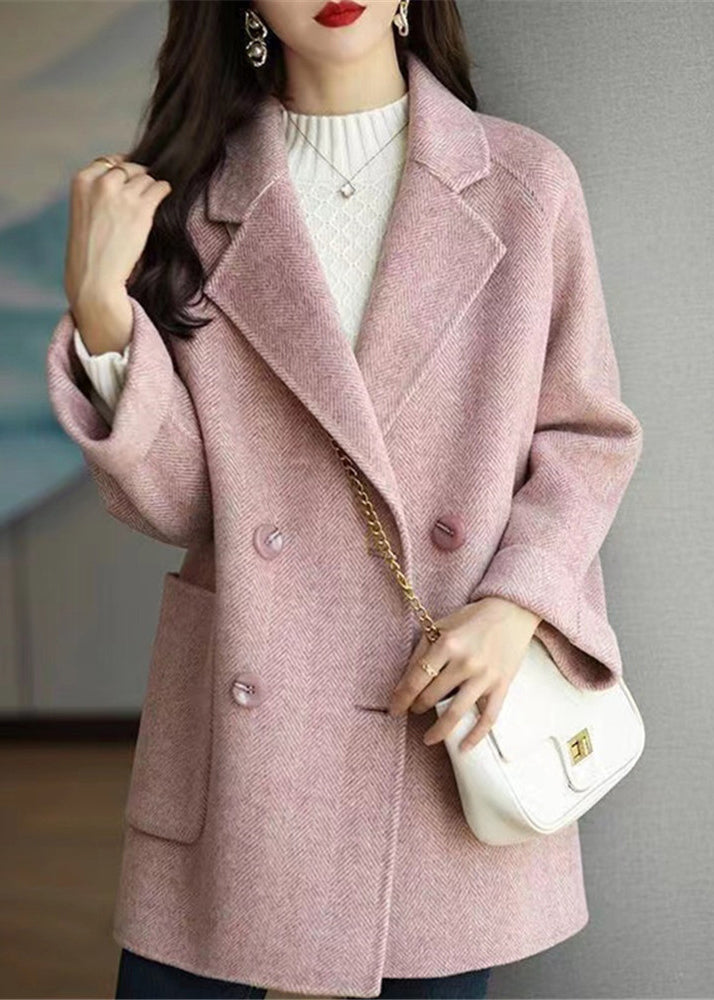 Sophisticated Coat with a Clean Classic Look