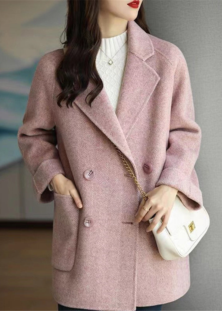 Sophisticated Coat with a Clean Classic Look