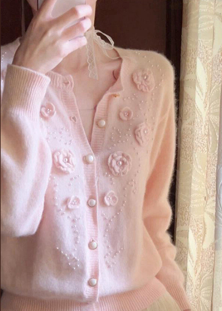 Elegantly Styled Cardigan for Everyday Wear