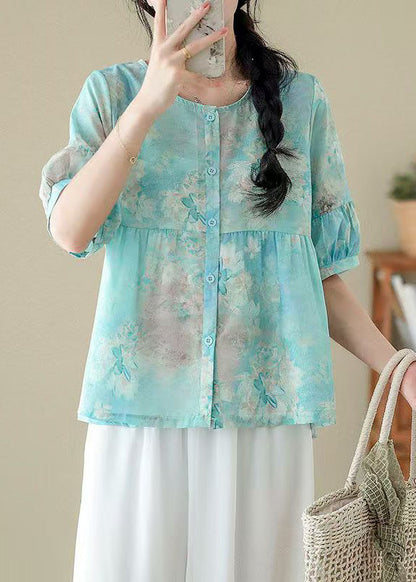 A Vintage Style Shirt with Delicate Timeless Details