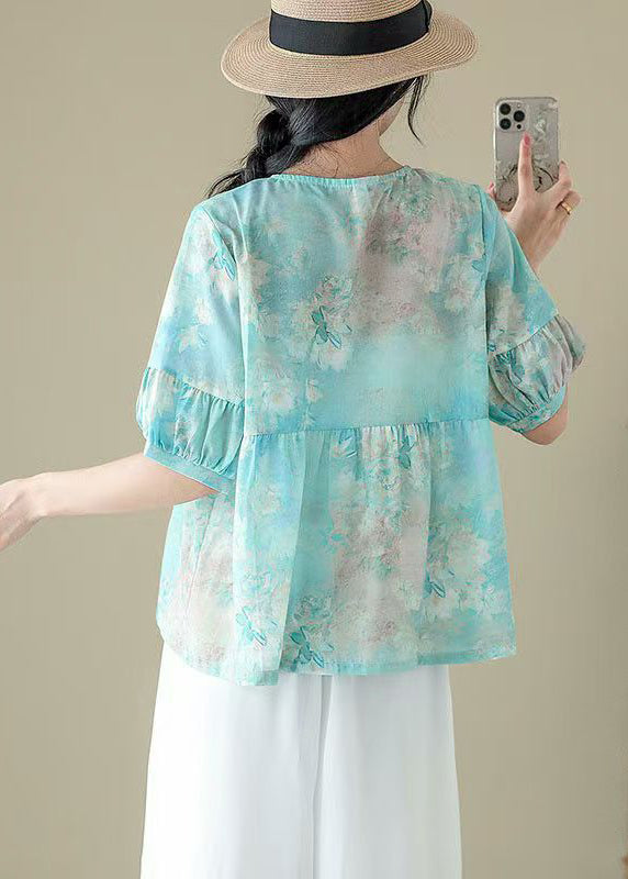 A Vintage Style Shirt with Delicate Timeless Details