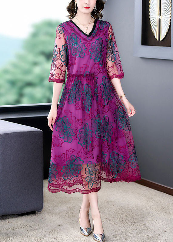 Classic Vintage Dress with a Flattering Fit