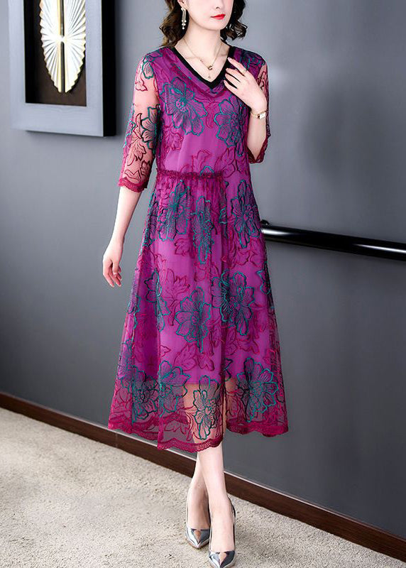 Classic Vintage Dress with a Flattering Fit