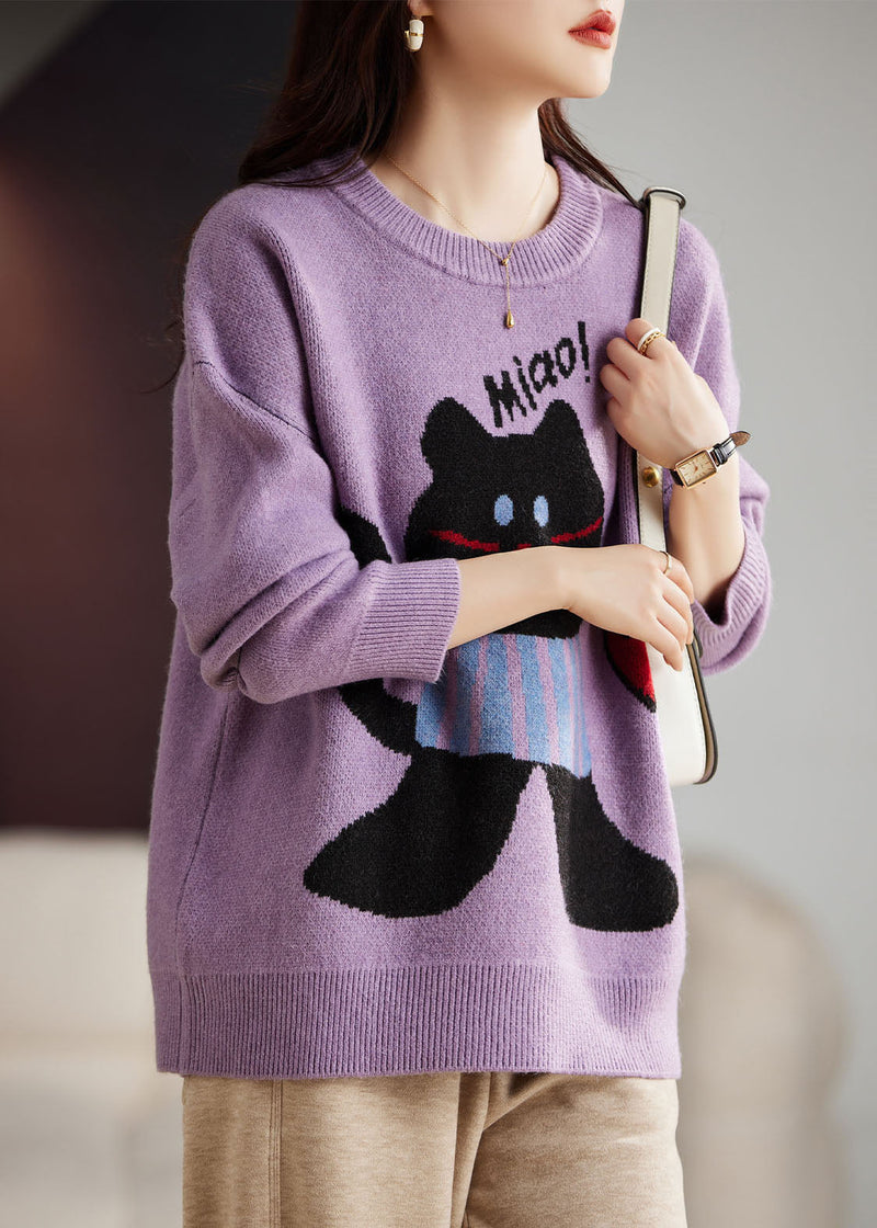 Effortlessly Elegant Sweater with a Timeless Design