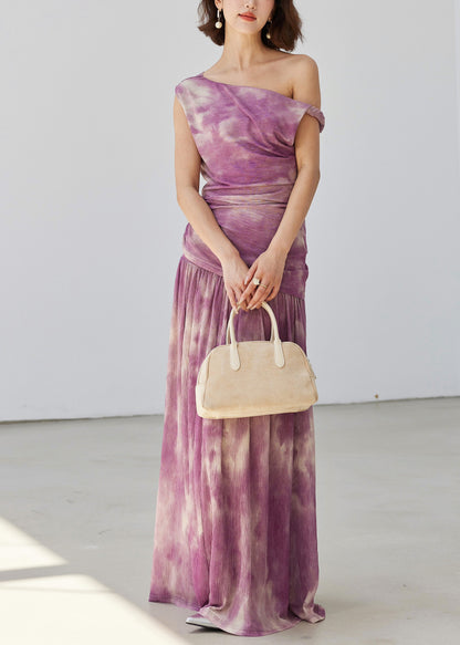 Well Tailored Garment with a Graceful Silhouette