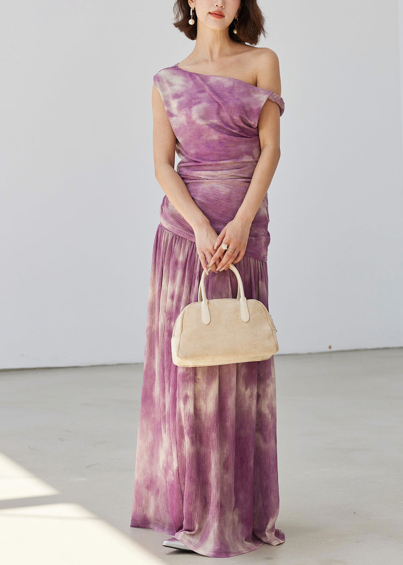 Well Tailored Garment with a Graceful Silhouette